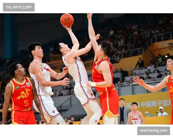 深圳广厦本赛季首次交手广厦大胜30分 四月二日深圳复仇